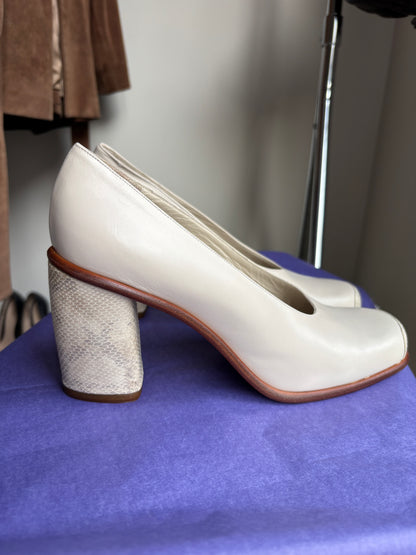 Vintage Deri Topuklu Ayakkabı